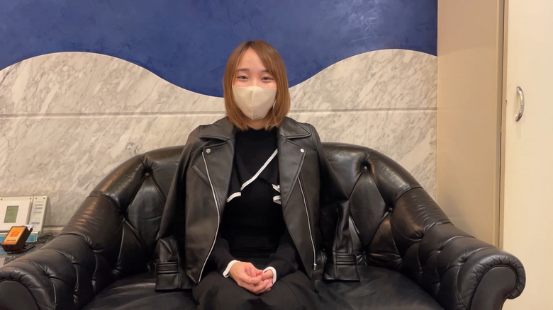 FC2-PPV-4505944 Gonzo với một y tá xinh đẹp thời trang